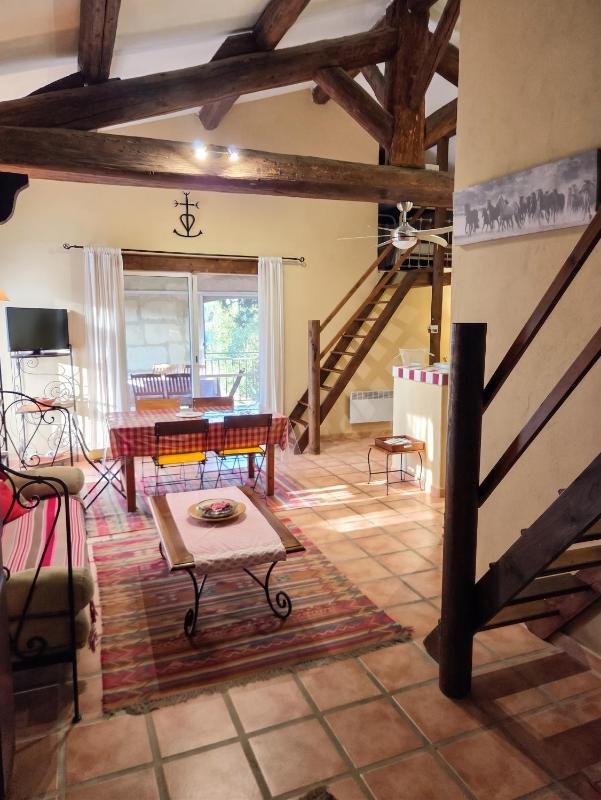 Appartement spacieux à Arles avec piscine et jardin partagé - image 10