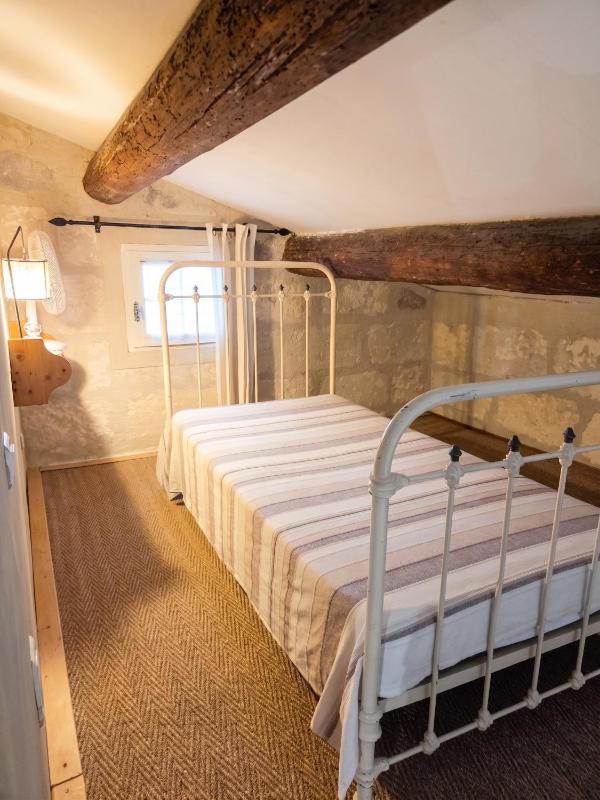 Appartement spacieux à Arles avec piscine et jardin partagé - image 20