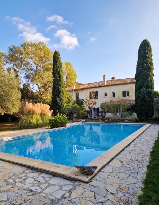 Appartement spacieux à Arles avec piscine et jardin partagé - image 19