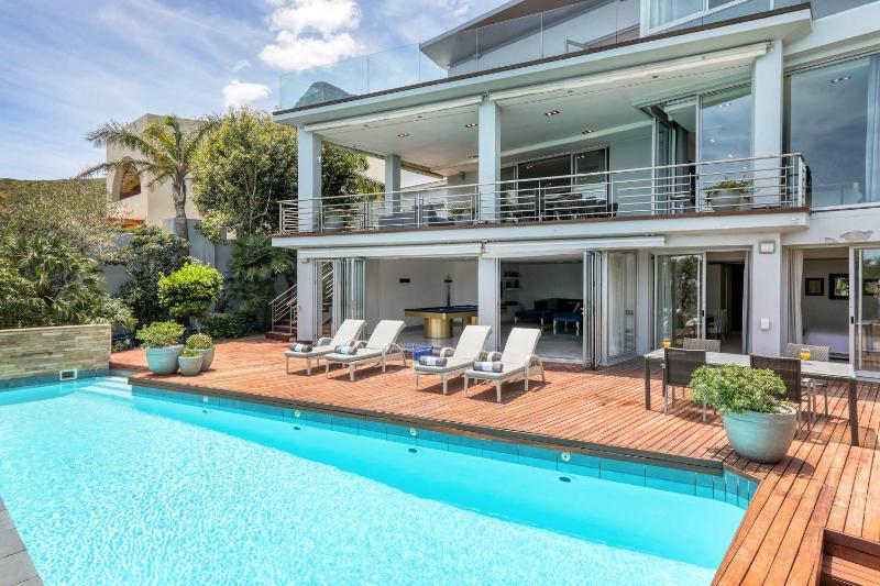 Anella - Luxurious & stylish with panoramic views - image 1