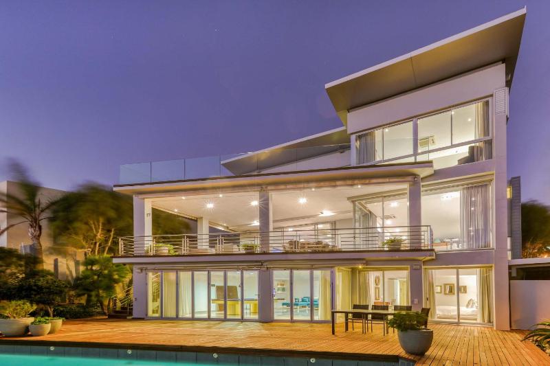 Anella - Luxurious & stylish with panoramic views - image 7