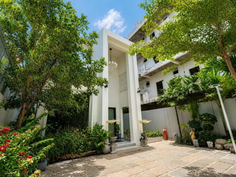 YUSETH Private Villa - image 12