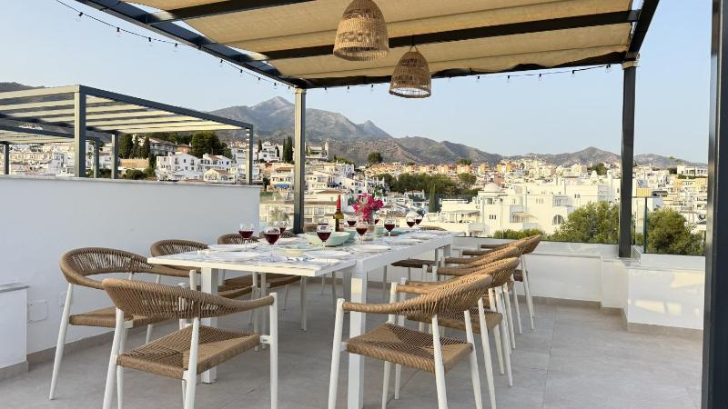 Nerja Paradise Rentals - Villa Barranco - image 14