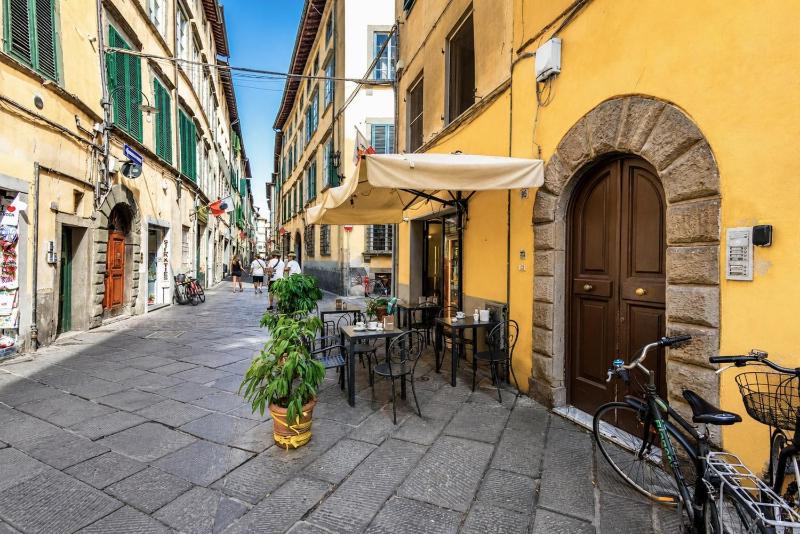 Casa di Autore in Center Town - image 46