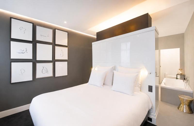 Hotel Les Nuits - image 8