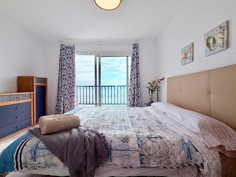 Sunset & Ocean Views Beachfront Apartment LG501 - image 15