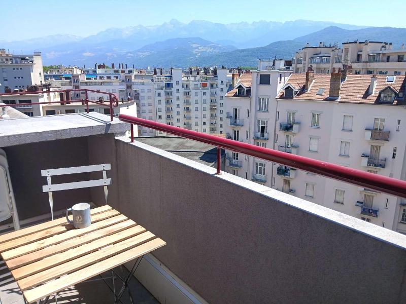 Geoffrey – T2 avec 2 balcons vue panoramique • 4 pers • Grenoble - image 12