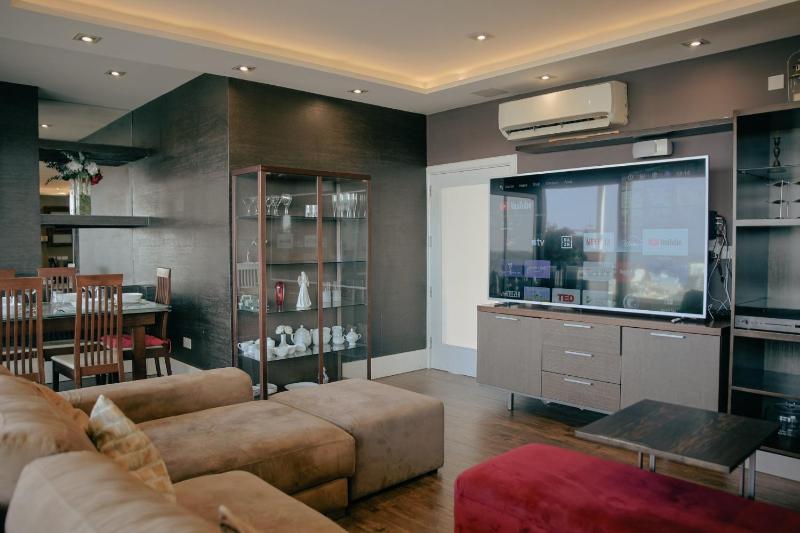 Luxury Penthouse with Jacuzzi and Stunning Views By Buena Vista - image 15