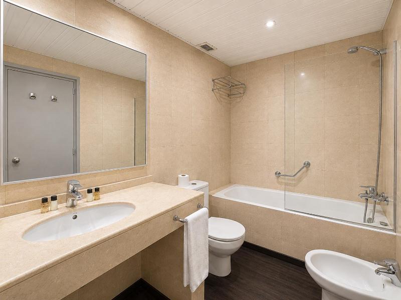 Stay Unique Apartments Beltrán i Rózpide - image 12
