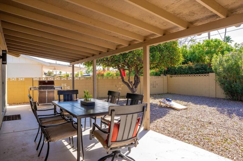 The Scottsdale Retreat - image 31