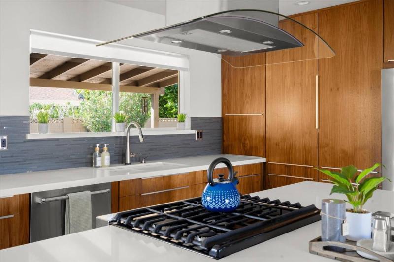 The Scottsdale Retreat - image 12