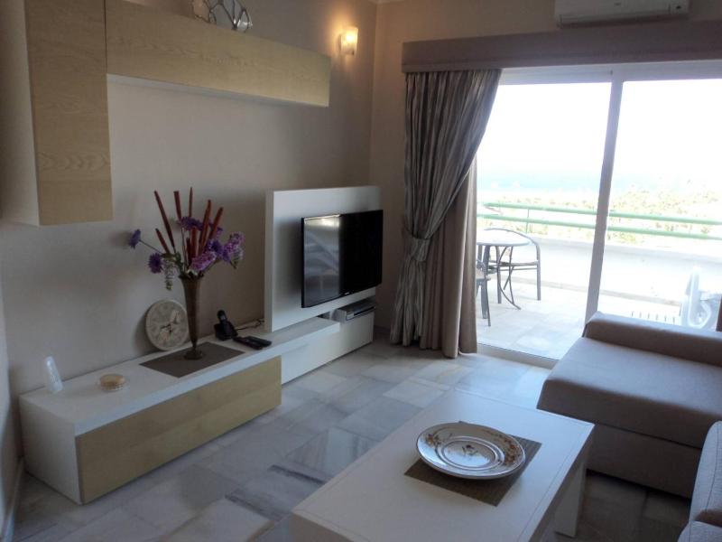 Altamira 58 - One Bed - image 10
