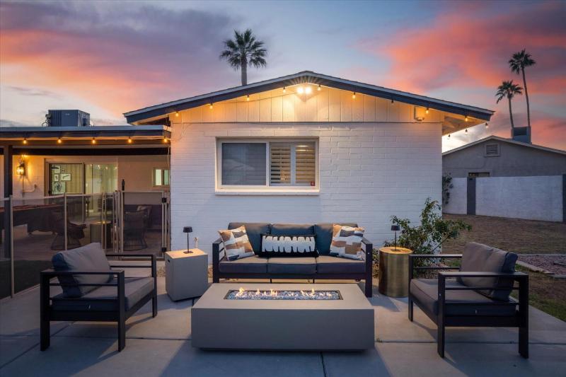 Group-Friendly 5BR Pool Home Old Town - image 34