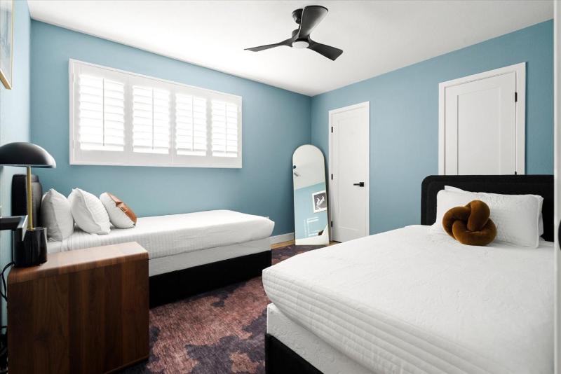 Group-Friendly 5BR Pool Home Old Town - image 16