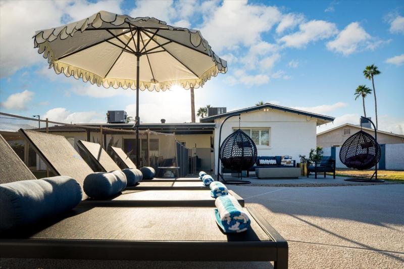 Group-Friendly 5BR Pool Home Old Town - image 25