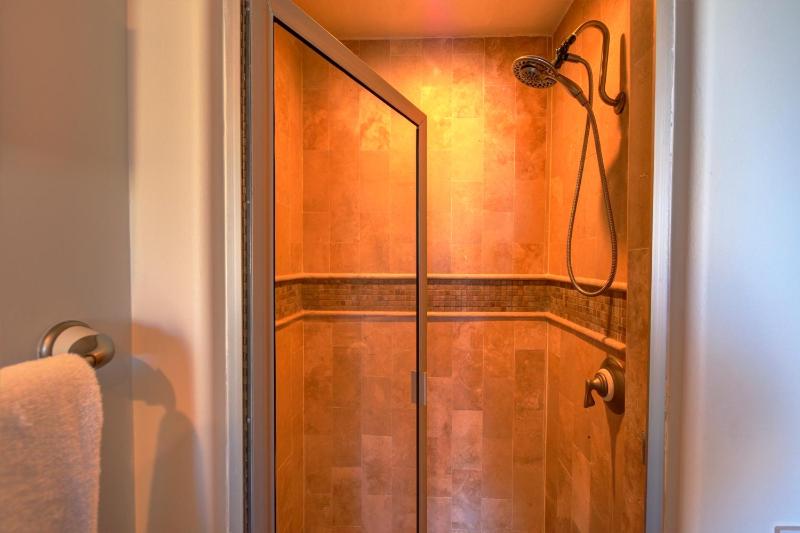 705E Bella Sirena Resort - image 19