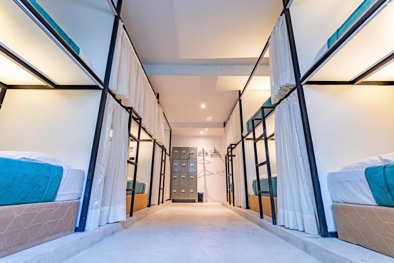 URB Hotel - image 49