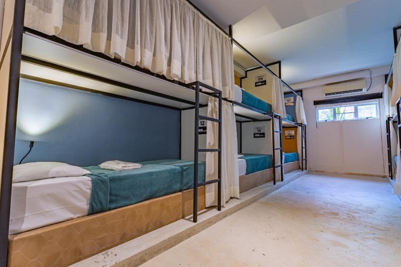 URB Hotel - image 19