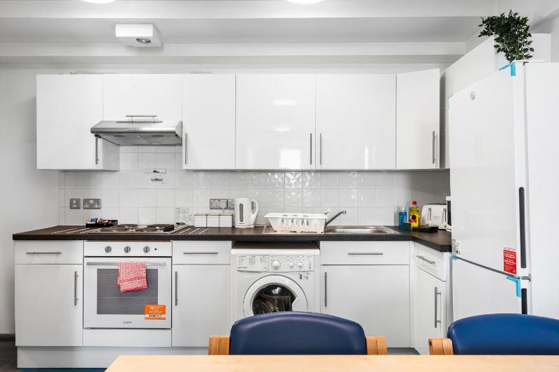 Kings Residence Apartments - image 4