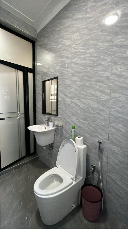 Luxe 1 BDRM 10 mins from Acacia Fast Wi-Fi - image 7