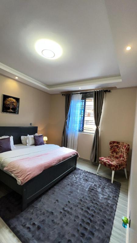 Luxe 1 BDRM 10 mins from Acacia Fast Wi-Fi - image 6