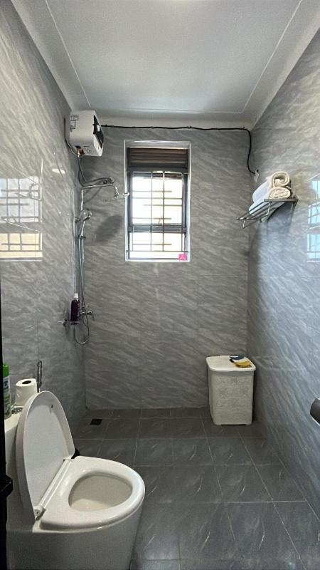 Luxe 1 BDRM 10 mins from Acacia Fast Wi-Fi - image 5