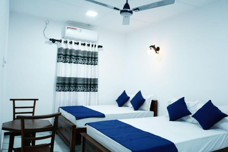Nilaveli Stay Inn - image 9