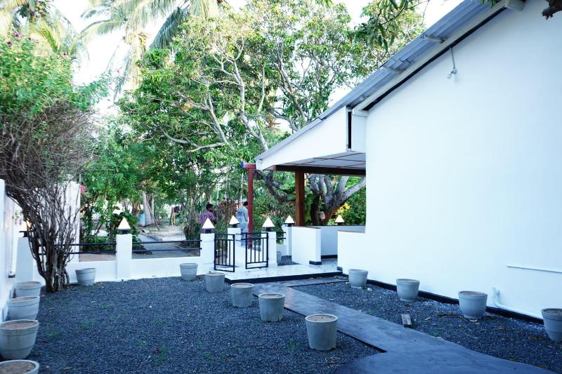 Nilaveli Stay Inn - image 11