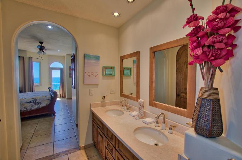 501A Bella Sirena Resort - image 17