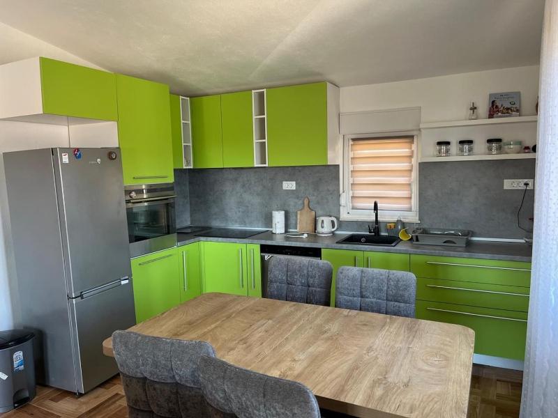 Apartments with parking space Primosten - 27870 - image 3