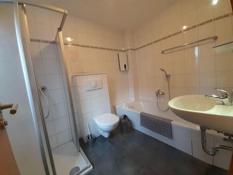 Familienfreundliches Ferienhaus mit Garten im Hafendorf Müritz - image 14