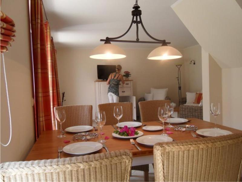 Gemütliches Ferienhaus mit Terrasse nahe dem Müritzsee in Rechlin - image 11