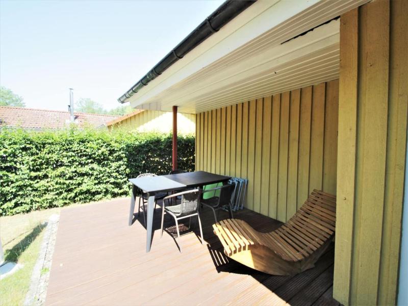 Modernly furnished double bungalow with terrace in the Mirow holiday park - image 22