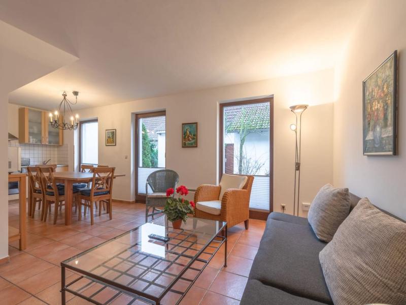 Geräumiges Ferienhaus für Familie im Hafendorf Müritz Rechlin - image 11