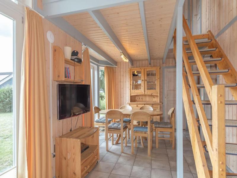 Gemütliches Ferienhaus mit Garten und Terrasse im Hafendorf Müritz - image 18