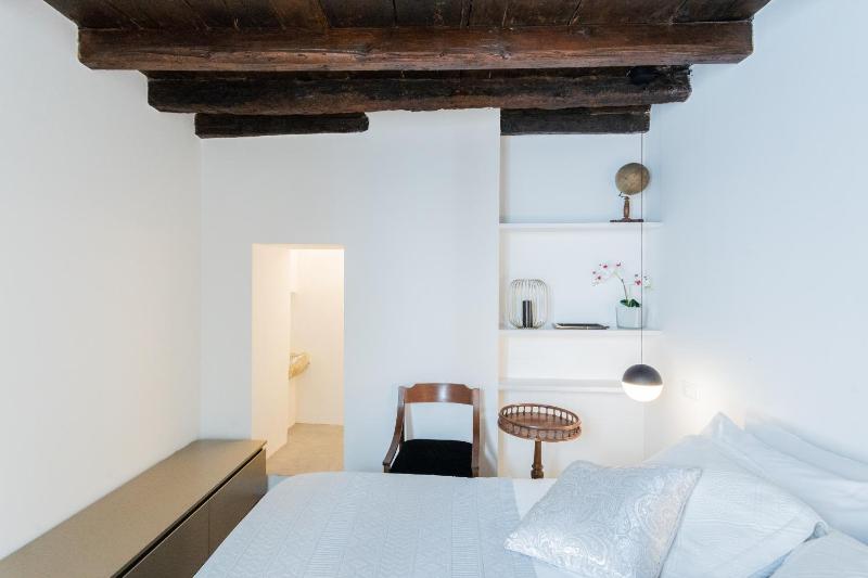 Shades Of Como Private Terrace by Rent All Como - image 22