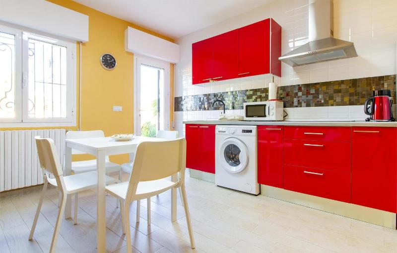 Nice Home In Torrevieja - image 7