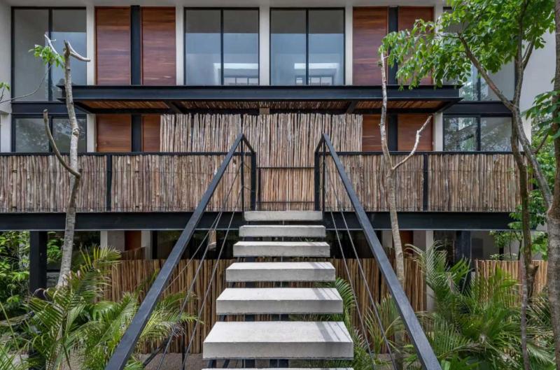 Luxury Tropical PH Private Pool - image 13