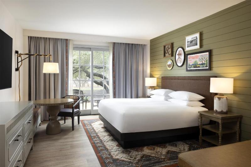 Hyatt Regency Hill Country Resort and Villas - image 12
