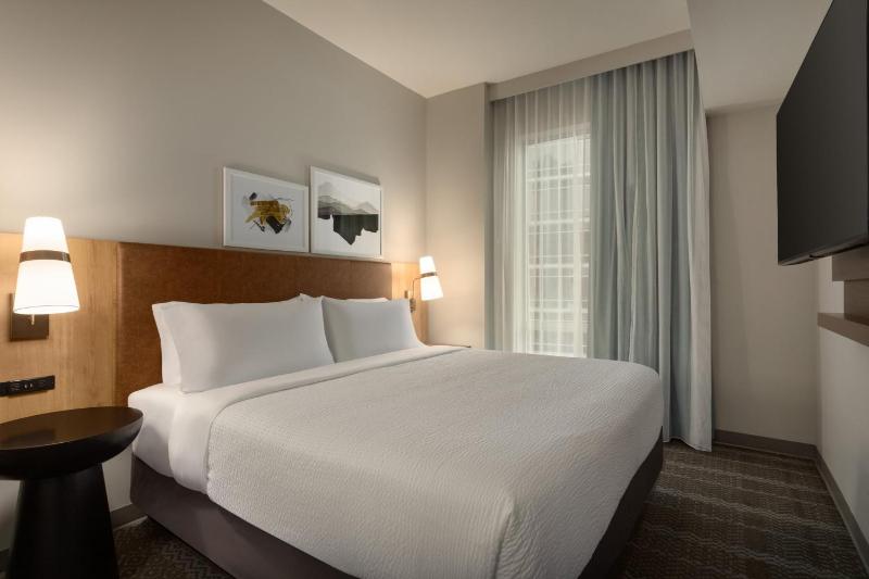 Staybridge Suites Houston Downtown - image 31