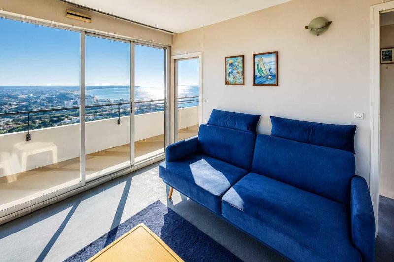Apartment with balcony and parking in La Baule - image 7