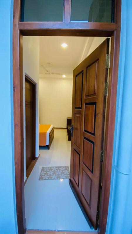Harbour Front Villa - image 23