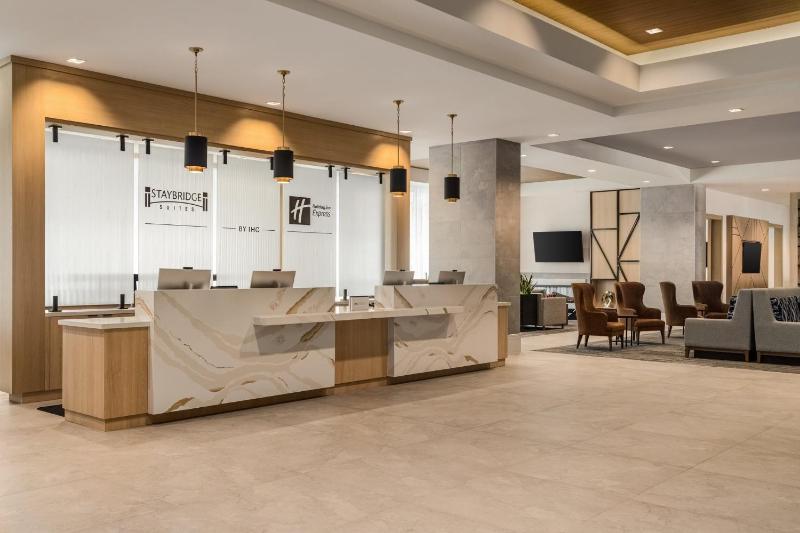 Holiday Inn Express Houston Downtown - image 37