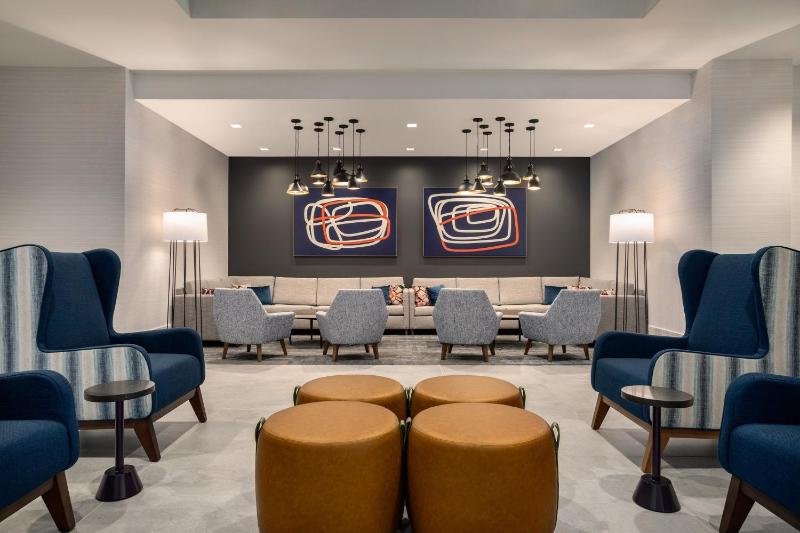 Holiday Inn Express Houston Downtown - image 29