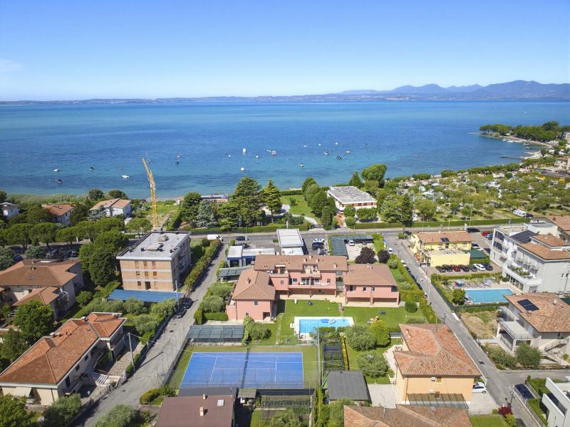 Regarda - Basiliko Sport Apartment with tennis and pool - image 18
