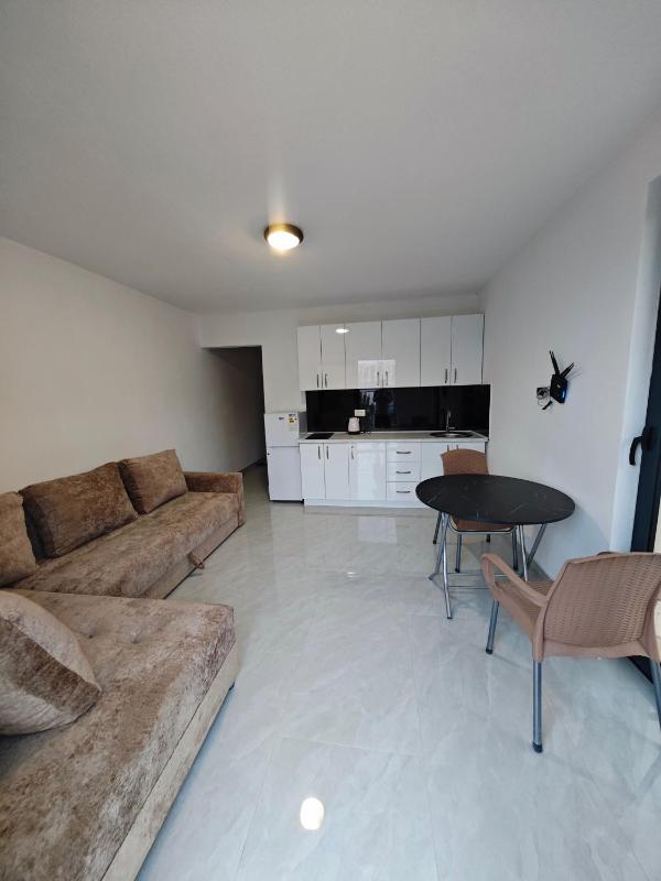 Azur Apartments Bar - image 13