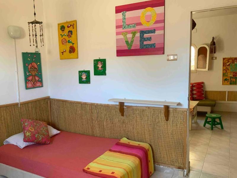 Centered two bedroom flat - image 9