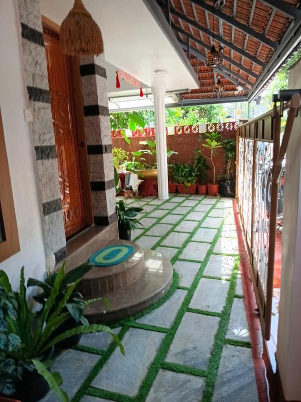 Kasi Heritage Home near Padmanabha Swami Temple 5 minute walk - image 12