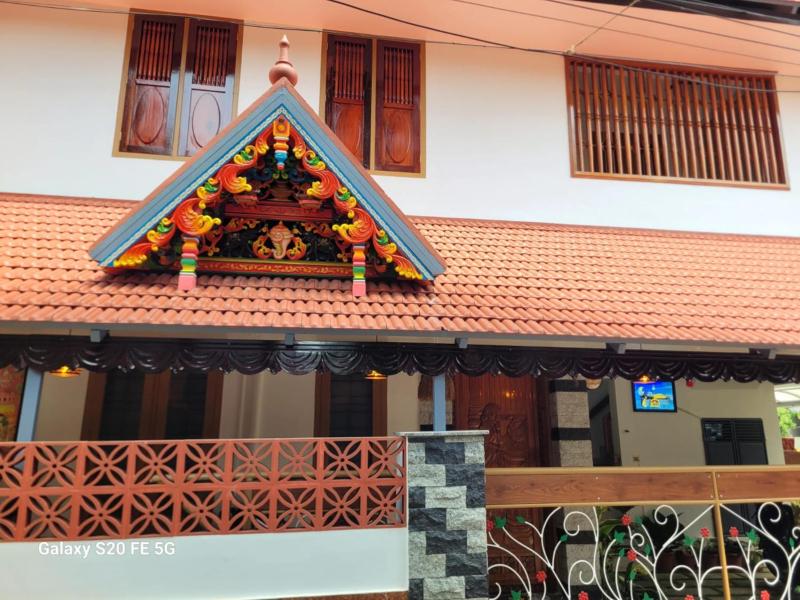 Kasi Heritage Home near Padmanabha Swami Temple 5 minute walk - image 3