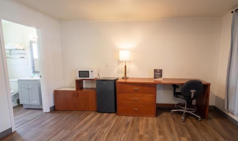 Union Avenue Motel - image 18
